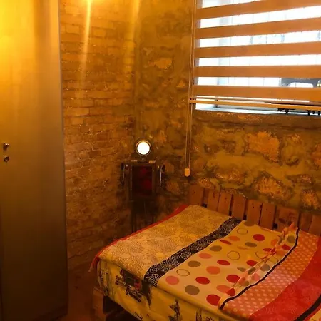 Apartment Ozzy Homes