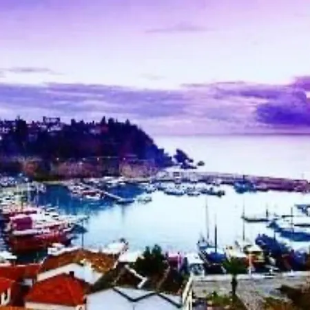 Ozzy Homes Apartment Antalya